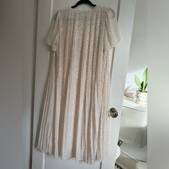 Zara | Polka Dot Midi Tshirt Dress - Size Small - Picture 3 of 8